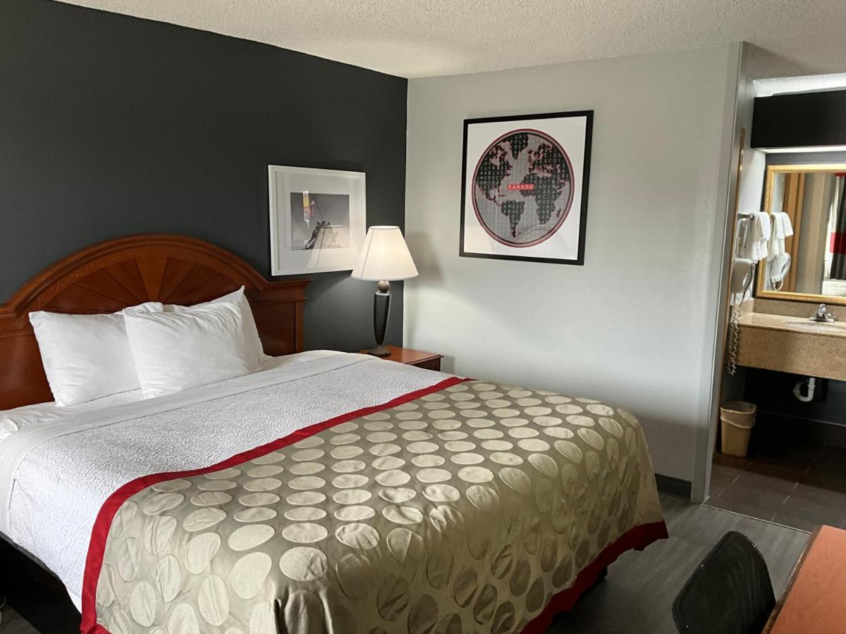Ramada By Wyndham Macon Otel Dış mekan fotoğraf