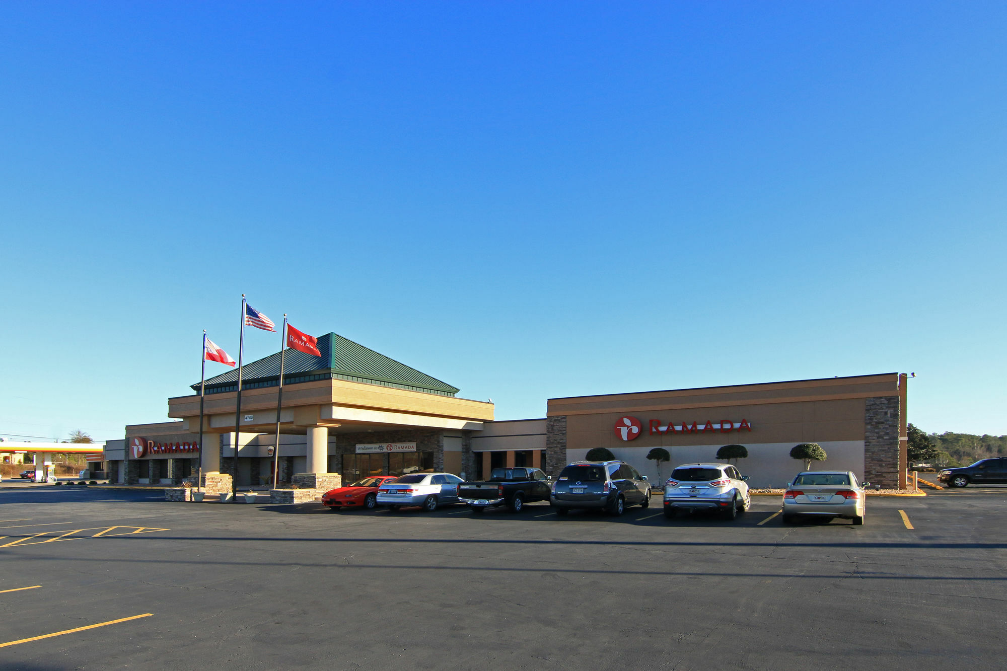 Ramada By Wyndham Macon Otel Dış mekan fotoğraf